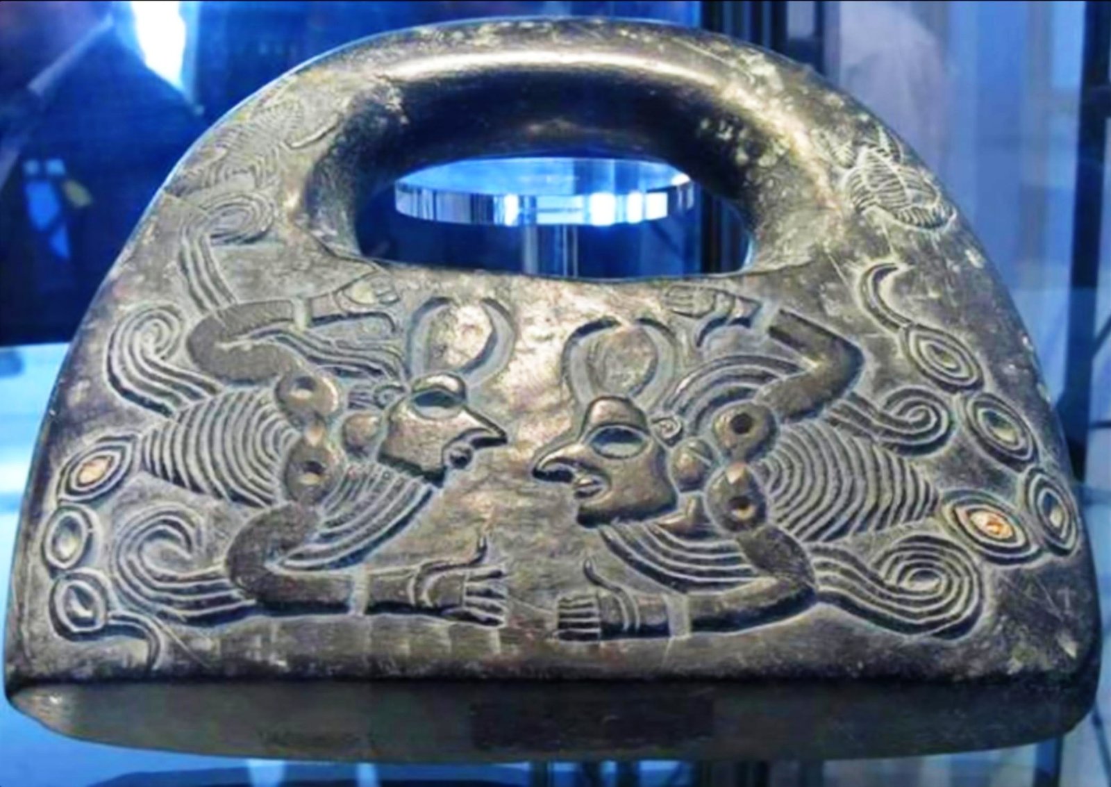 jiroft-scorpion-people.jpg